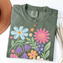 Retro Floral Vintage Folk Art Flower Boho Pink Flowers T-Shirt