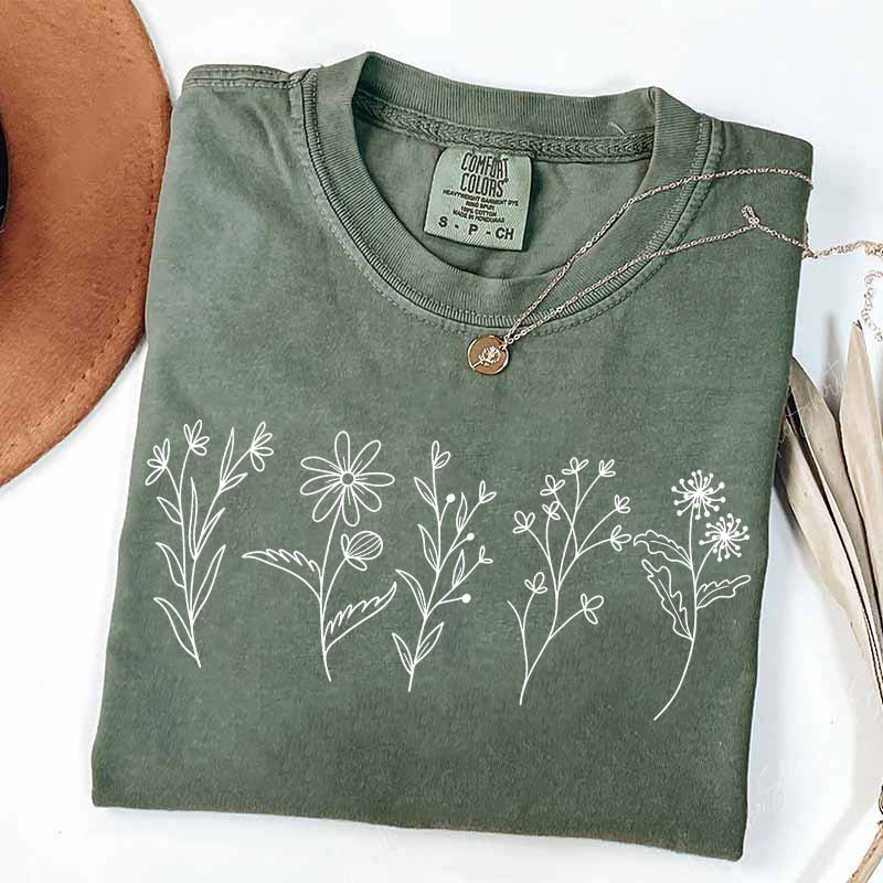 Floral Cottagecore Simple T-Shirt