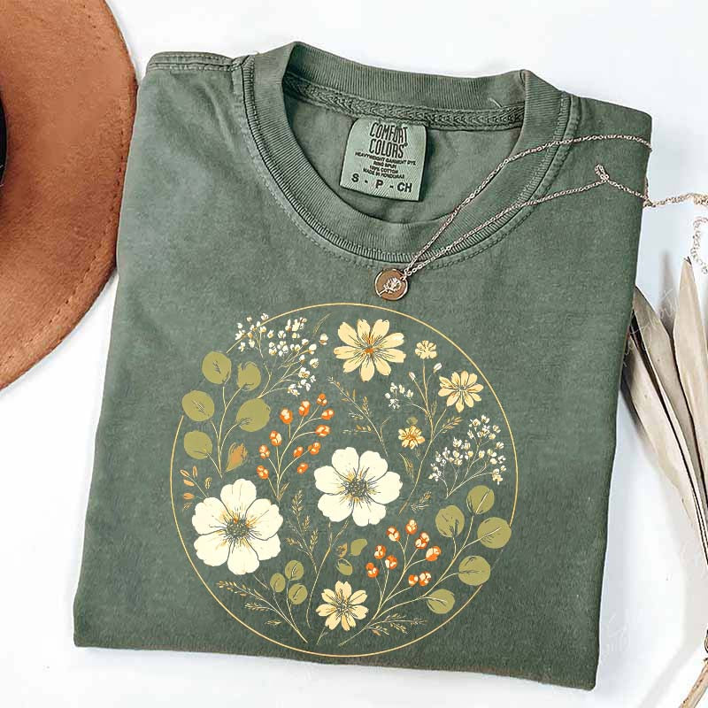 Wildflower Vintage Floral Ring T-Shirt