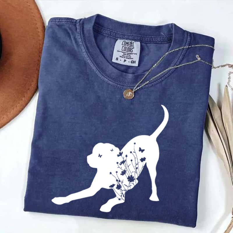 Black Lab Mom Labrador Dog Flowers T-Shirt