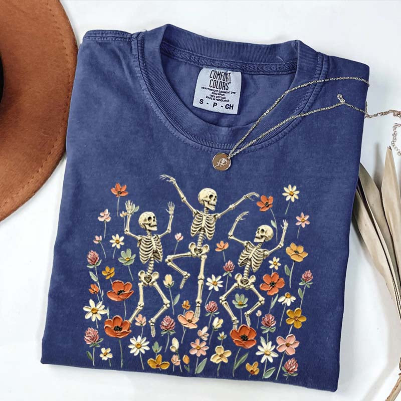 Comfort Colors Skeleton Dancing Spooky Season T-Shirt