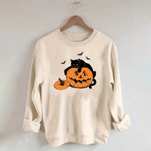 Vintage Black Cat Halloween Pumpkin Sweatshirt