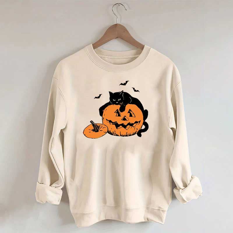 Vintage Black Cat Halloween Pumpkin Sweatshirt