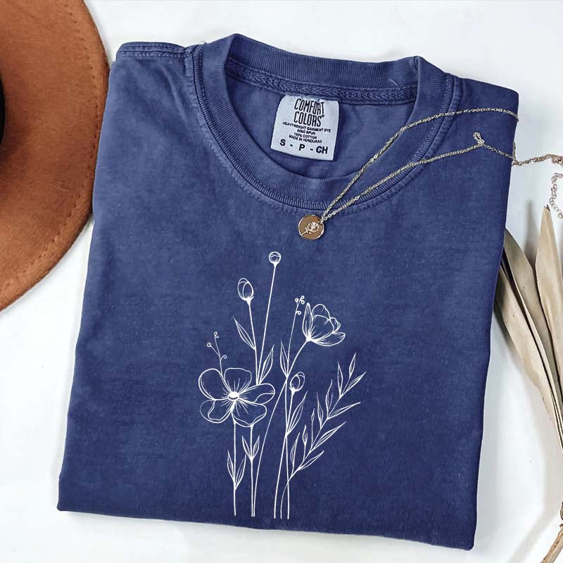 Minimalist Wildflower Plant Floral T-Shirt