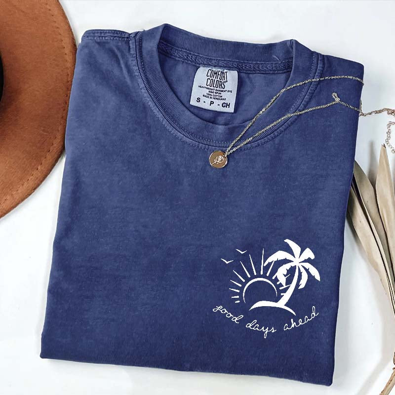Cute Beach Vacation Summer Minimalist T-Shirt