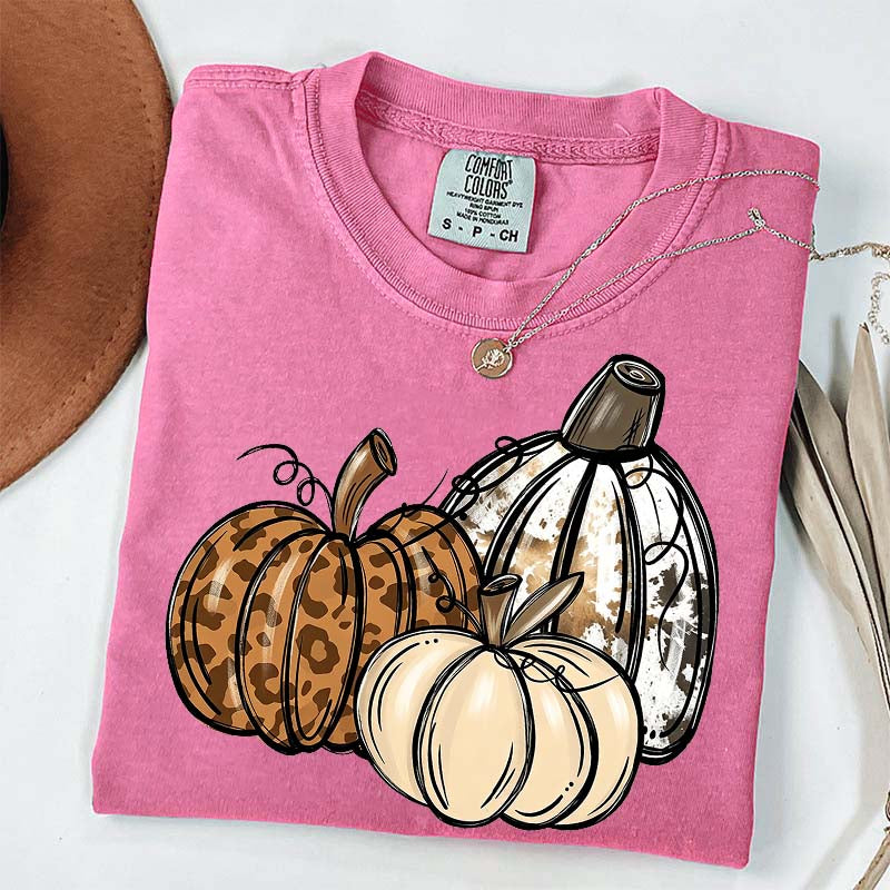 Leopard Pumpkin Thanksgiving Gift T-Shirt