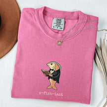 Funny Officiant Gift for Fisherman O-fish-iant T-Shirt