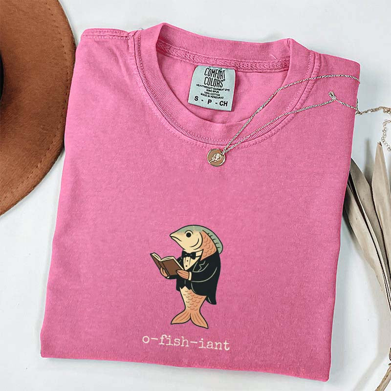 Funny Officiant Gift for Fisherman O-fish-iant T-Shirt