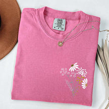 Minimal Daisy Flower T-Shirt