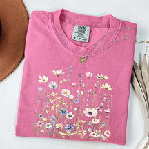 Minimal Floral Nature Inspired Botanical T-Shirt