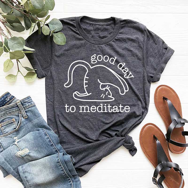 Cute Cat Yoga Meditation T-Shirt