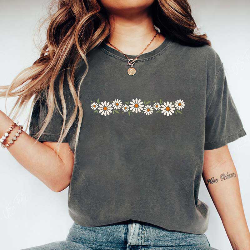 Daisy Cottagecore Wildflowers T-Shirt