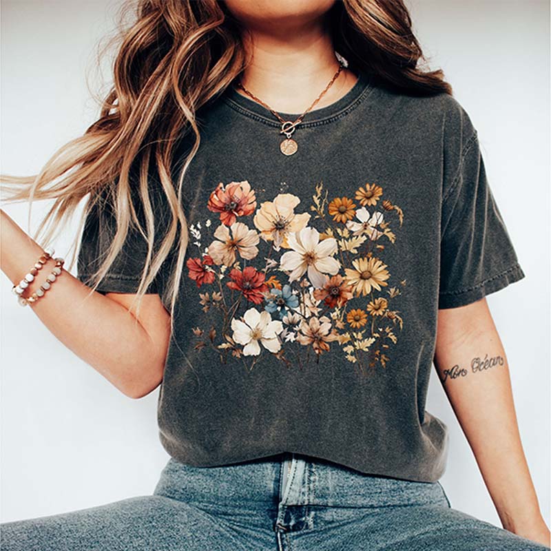 Retro Floral Boho Wildflowers Cottagecore T-Shirt