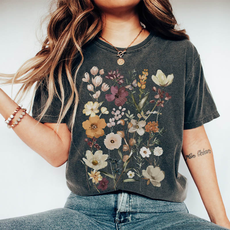 Cottagecore White Flowers Vintage Botanical T-Shirt