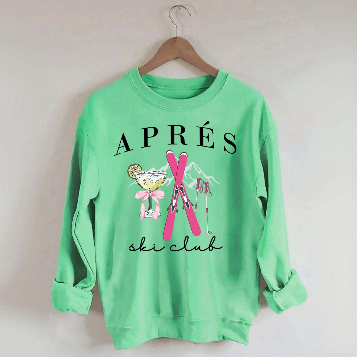 Apres Ski Club Cocktail Sweatshirt