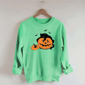 Vintage Black Cat Halloween Pumpkin Sweatshirt