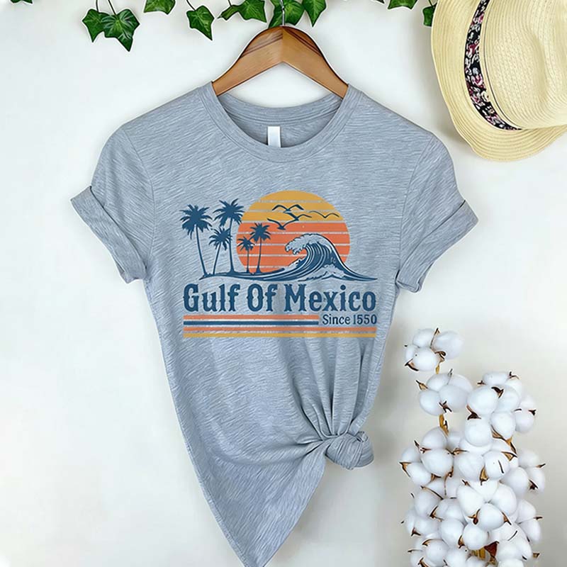 Retro Sunset Gulf Of Mexico Since 1550 T-Shirt