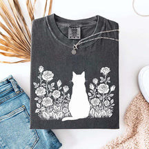 Cottagecore Cat Owner Rose Black T-Shirt