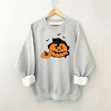 Vintage Black Cat Halloween Pumpkin Sweatshirt