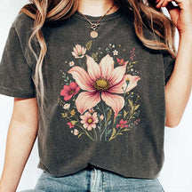 Boho Cottagecore Vintage Wildflowers Gardener T-Shirt