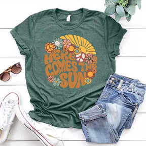 Retro Summer  Here Comes The Sun T-Shirt