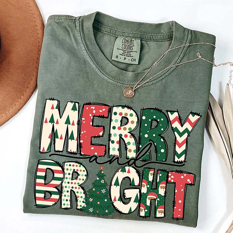 Family Merry & Bright Christmas T-Shirt