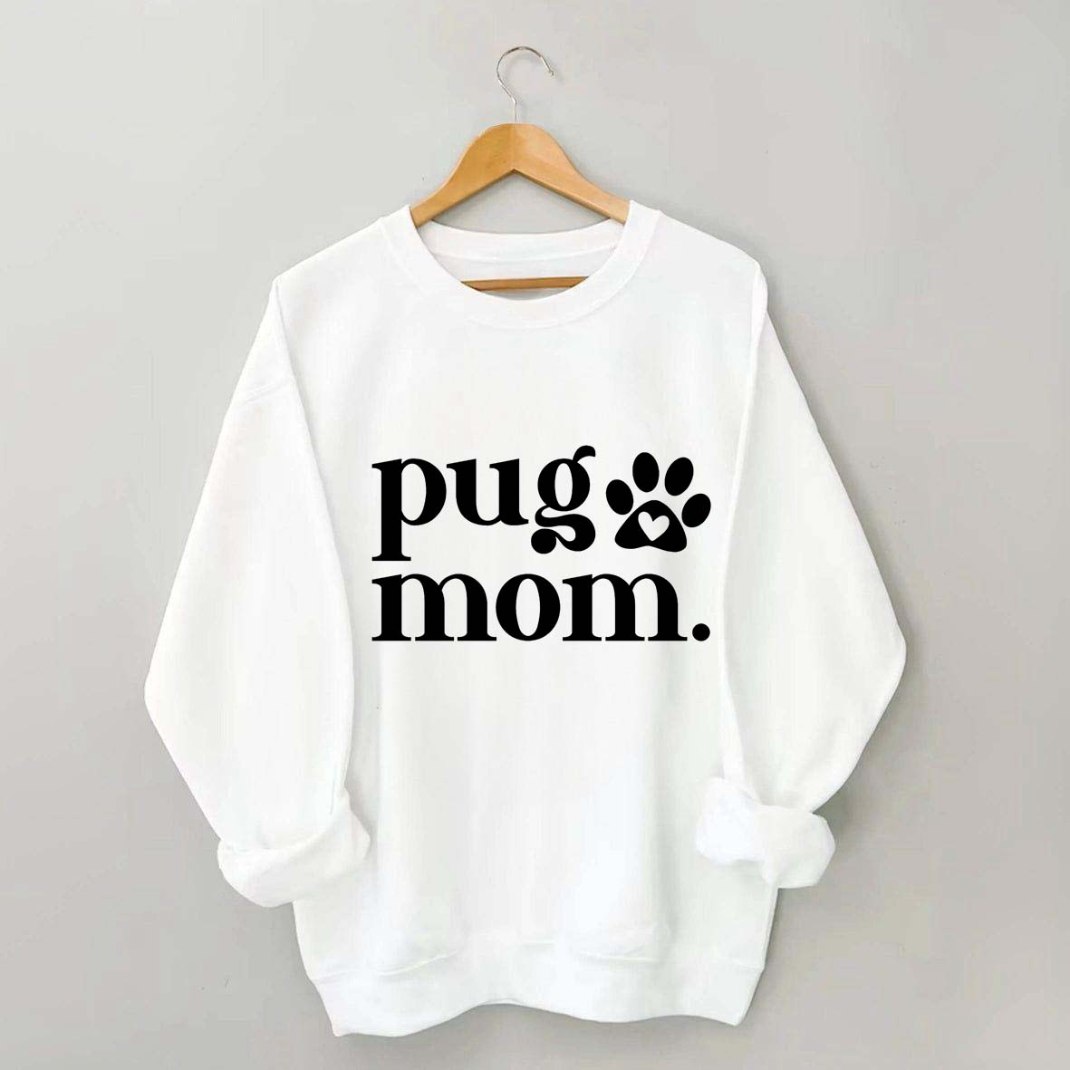 Pug Mom Minimalist Sweatshirt