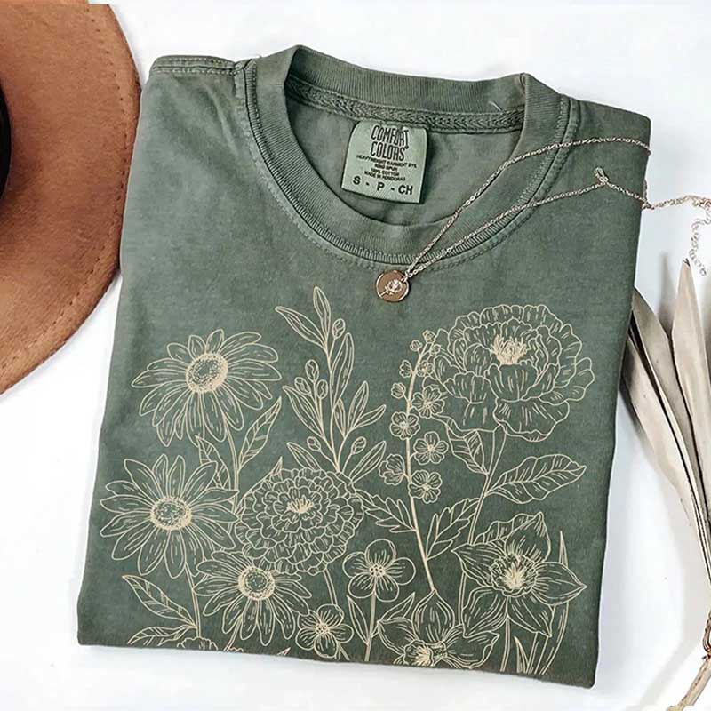 Boho Vintage Pressed Flowers Botanical T-Shirt