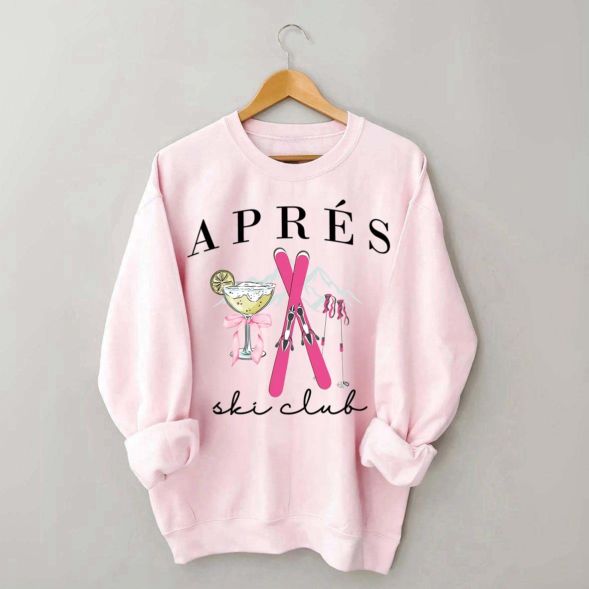 Apres Ski Club Cocktail Sweatshirt