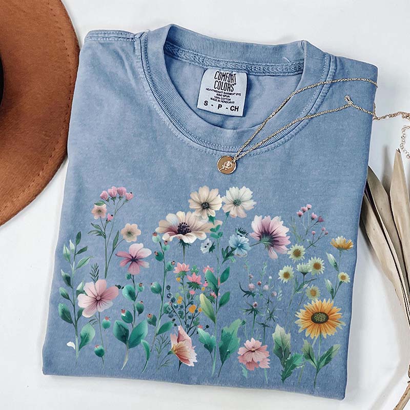 Gift For Nature Lover  Botanical Flowers T-Shirt