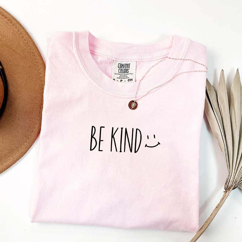 Minimalist Be Kind Smile Kindness Matters T-Shirt