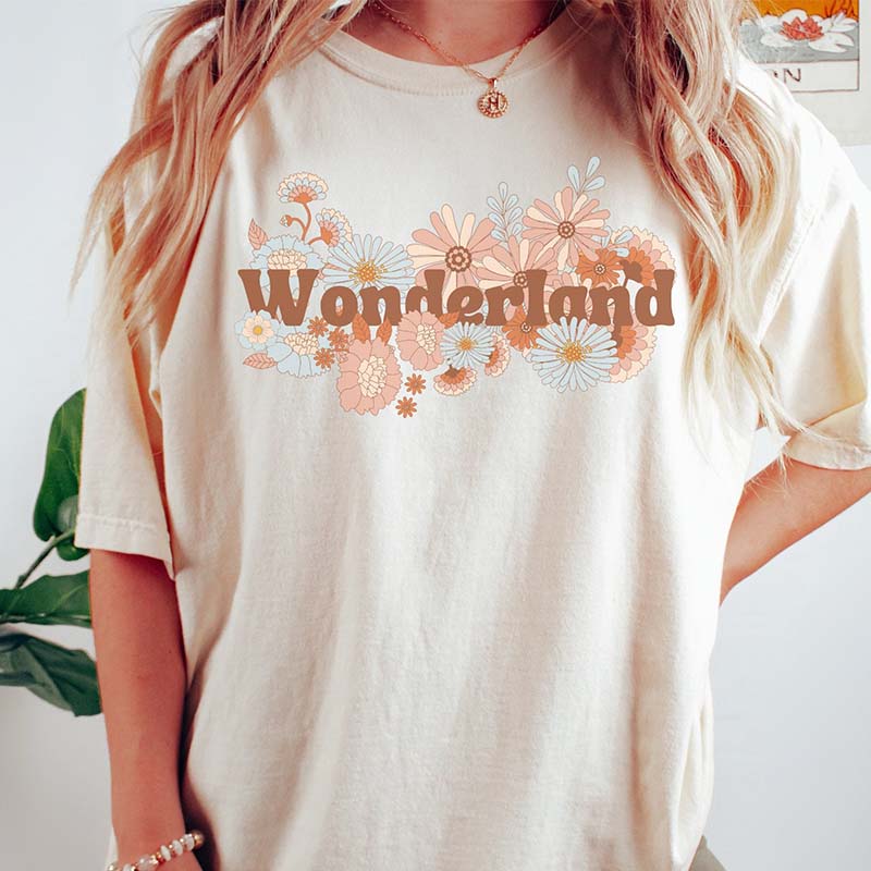 70s Vibe Daisy  Wonderland T-Shirt
