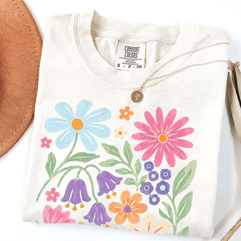 Retro Floral Vintage Folk Art Flower Boho Pink Flowers T-Shirt