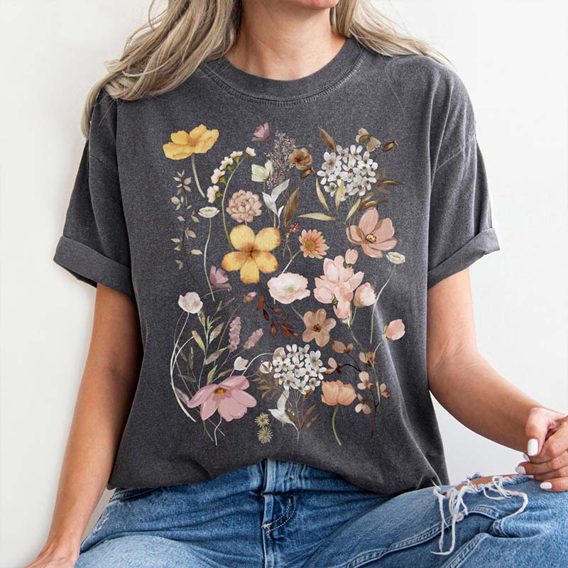 Pressed Flowers Vintage Nature Lover T-Shirt