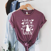 Just A Girl Who Loves Cats T-Shirt