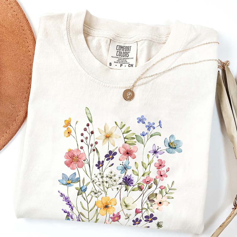 Retro Summer Floral Vibes  T-Shirt