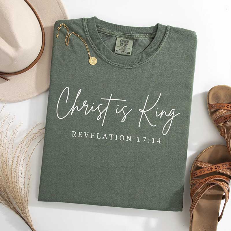 Christ is King Revelation 17:14 T-Shirt