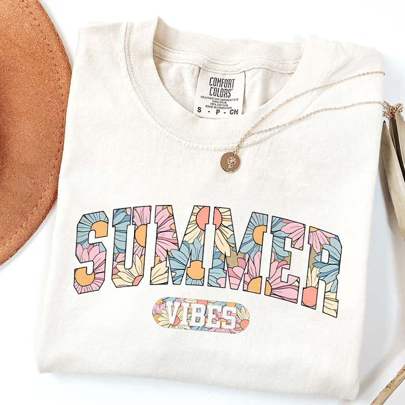 Cute Beach Vacation Summer Vibes T-Shirt