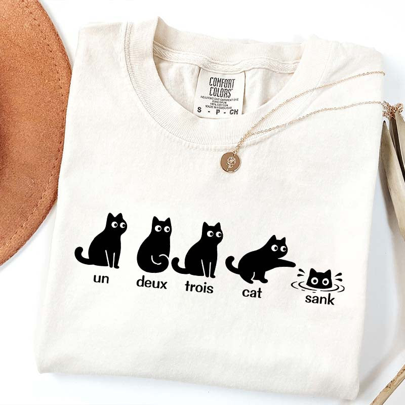 Un Deux Trois Cat Cute T-Shirt
