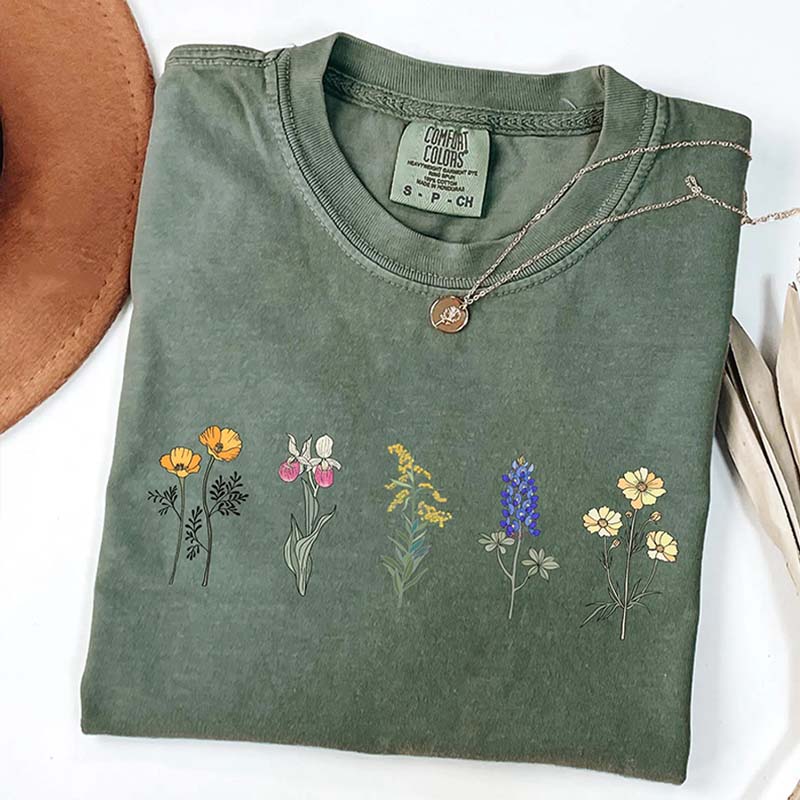 Wildflower Nature Best Friend Gift T-Shirt