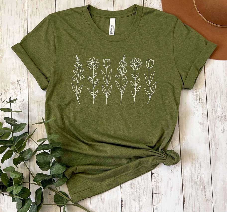 NO WORDS Subtle Anti Boho Botanical Flower T-Shirt