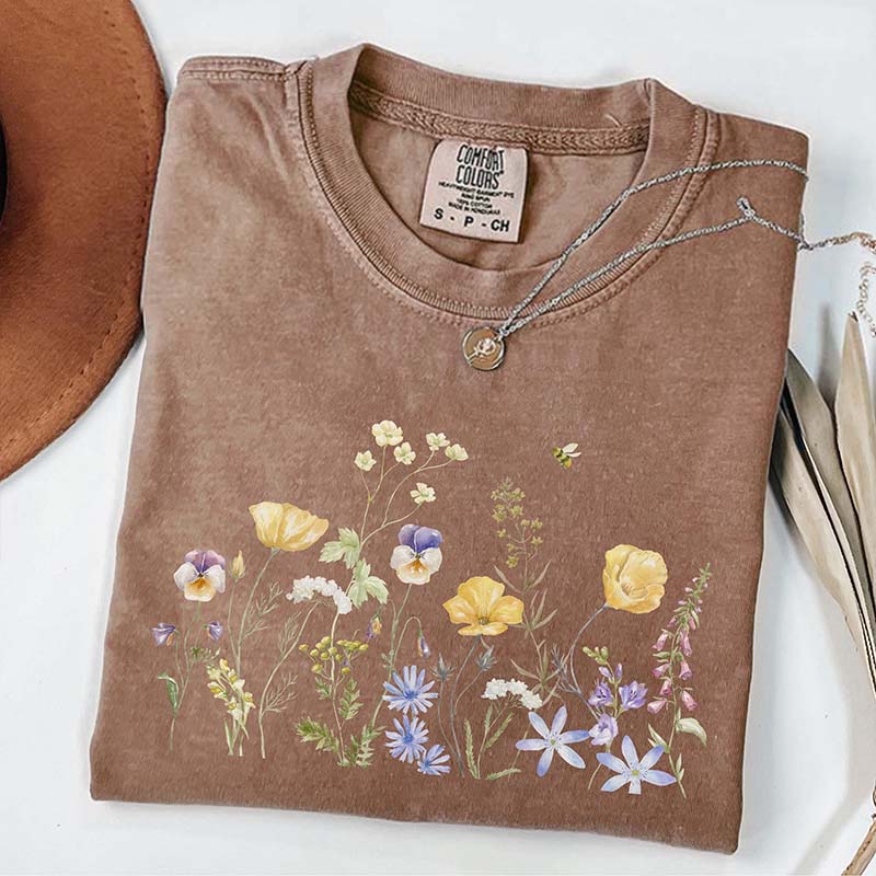 Vintage Flowers Bee Botanical Floral T-Shirt