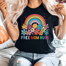 Free Mom Hugs Rainbow  T-Shirt