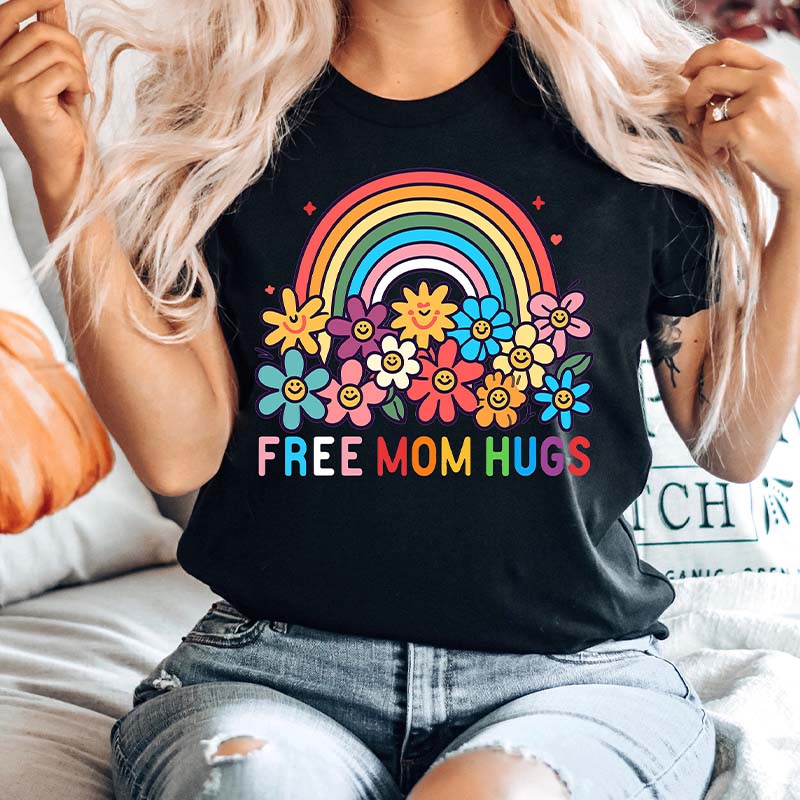 Free Mom Hugs Rainbow  T-Shirt
