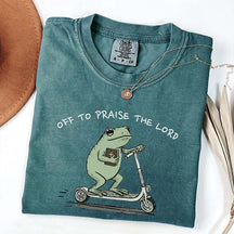 Funny Frog Off To Praise The Lord T-Shirt