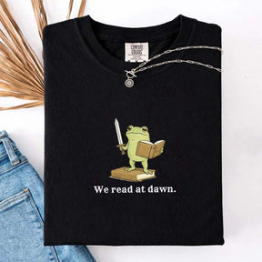 We Read At Dawn Frog Retro T-Shirt