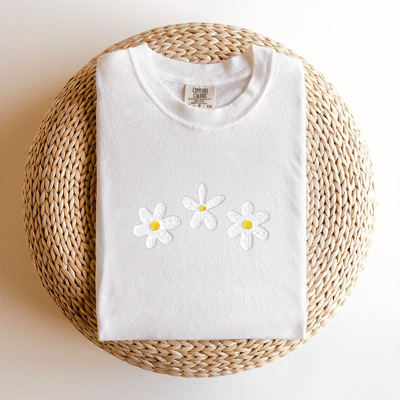 Daisy Flower Minimalist T-Shirt