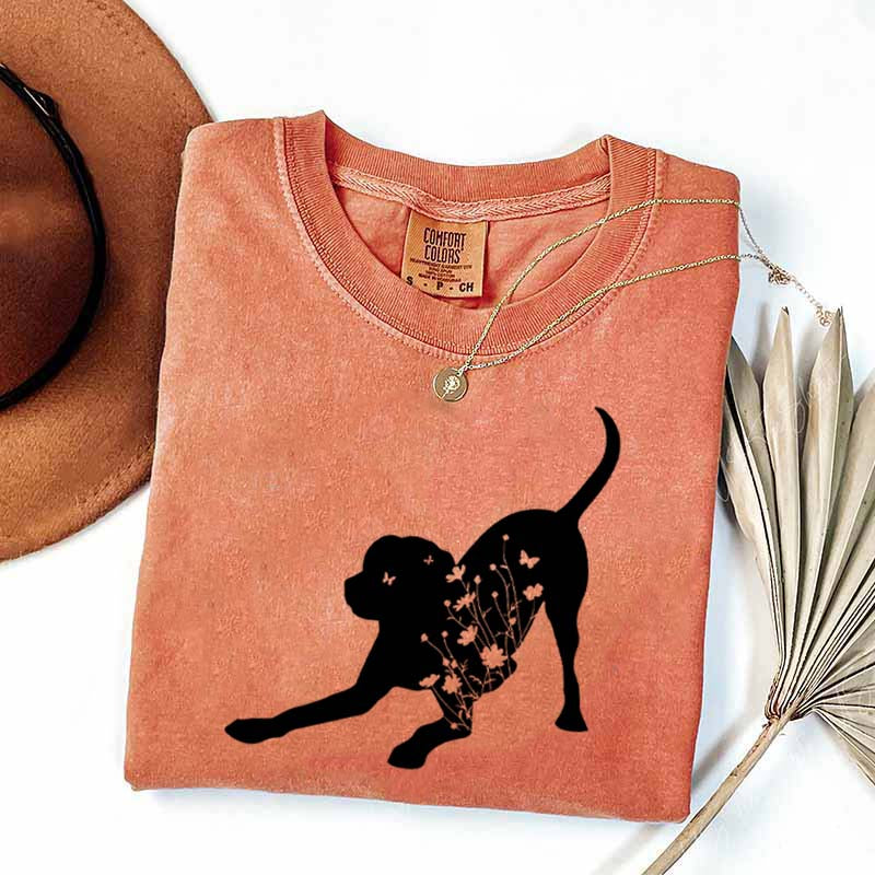 Black Lab Mom Labrador Dog Flowers T-Shirt