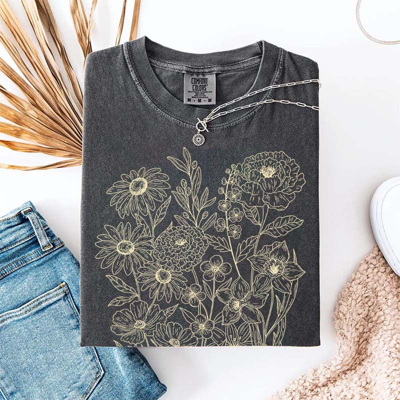 Vintage Pressed Flowers Minimalist Line T-Shirt