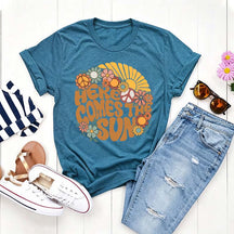 Retro Summer  Here Comes The Sun T-Shirt
